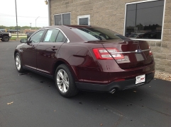 Used 2018  Ford Taurus 4d Sedan FWD SEL at AutoSmart Algona near Algona, IA