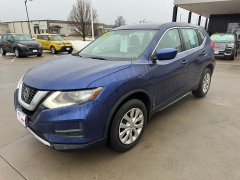 Used 2018  Nissan Rogue FWD S at AutoSmart Fort Dodge near Fort Dodge&comma; IA