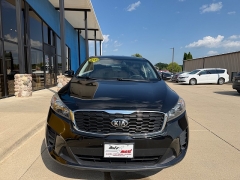 Used 2019  Kia Sorento 4d SUV FWD L at AutoSmart Spirit Lake near Okoboji&comma; IA