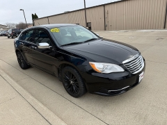 Used 2013  Chrysler 200 4d Sedan Limited at AutoSmart Spirit Lake near Okoboji, IA