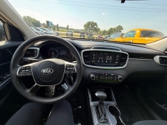 Used 2019  Kia Sorento 4d SUV FWD L at AutoSmart Spirit Lake near Okoboji&comma; IA