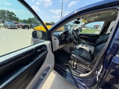 Used 2013  Chrysler Town & Country 4d Wagon Touring L at AutoSmart Spirit Lake near Spirit Lake&comma; IA