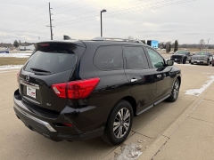 Used 2019  Nissan Pathfinder 4d SUV FWD SV at AutoSmart Spirit Lake near Okoboji&comma; IA