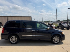 Used 2013  Chrysler Town & Country 4d Wagon Touring L at AutoSmart Spirit Lake near Spirit Lake&comma; IA