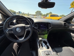 Used 2019  Jeep Grand Cherokee 4d SUV 4WD Overland V6 at AutoSmart Spirit Lake near Okoboji&comma; IA