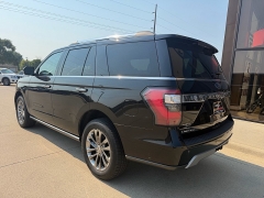 Used 2019  Ford Expedition 4d SUV 4WD Limited at AutoSmart Spirit Lake near Okoboji&comma; IA