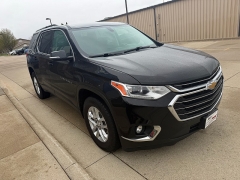 Used 2019  Chevrolet Traverse 4d SUV AWD LT Cloth w&sol;1LT at AutoSmart Spirit Lake near Okoboji&comma; IA
