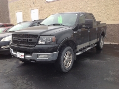 Used 2005  Ford F-150 4WD Supercrew Lariat at AutoSmart Algona near Algona&comma; IA
