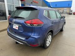 Used 2018  Nissan Rogue FWD S at AutoSmart Fort Dodge near Fort Dodge&comma; IA