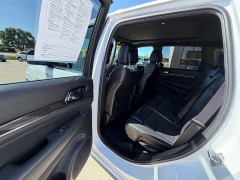 Used 2019  Jeep Grand Cherokee 4d SUV 4WD Overland V6 at AutoSmart Spirit Lake near Okoboji&comma; IA