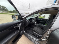Used 2018  Nissan Rogue 4d SUV AWD SV at AutoSmart Spirit Lake near Okoboji&comma; IA