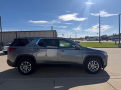 Used 2021  Chevrolet Traverse AWD 4dr LS w&sol;1LS at AutoSmart Spirit Lake near Okoboji&comma; IA