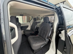 Used 2020  Chrysler Pacifica 4d Wagon Touring at AutoSmart Spirit Lake near Okoboji&comma; IA