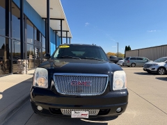 Used 2007  GMC Yukon XL 1500 SUV 4WD Denali at AutoSmart Spirit Lake near Spirit Lake&comma; IA