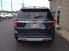Used 2017  Ford Explorer 4d SUV 4WD XLT Ecoboost at AutoSmart Algona near Algona&comma; IA