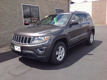 Used 2015 Jeep Grand Cherokee 4d SUV 4WD Laredo at Auto Smart of Algona near Algona, IA