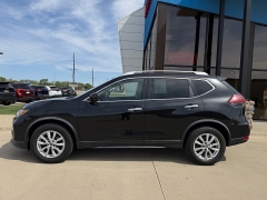 Used 2020  Nissan Rogue 4d SUV FWD SV at AutoSmart Spirit Lake near Okoboji&comma; IA