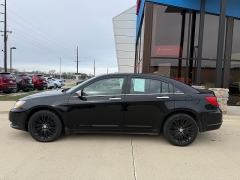 Used 2013  Chrysler 200 4d Sedan Limited at AutoSmart Spirit Lake near Okoboji, IA