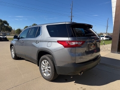Used 2021  Chevrolet Traverse AWD 4dr LS w&sol;1LS at AutoSmart Spirit Lake near Okoboji&comma; IA