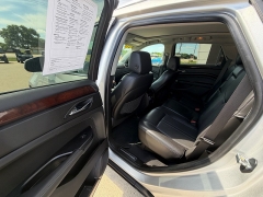 Used 2016  Cadillac SRX 4d SUV FWD Luxury at AutoSmart Spirit Lake near Okoboji&comma; IA