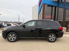 Used 2019  Nissan Pathfinder 4d SUV FWD SV at AutoSmart Spirit Lake near Okoboji&comma; IA