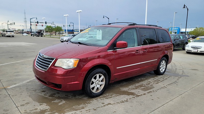 Used 2010  Chrysler Town & Country 4d Wagon Touring at AutoSmart Fort Dodge near Fort Dodge, IA