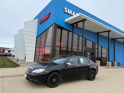Used 2013 Chrysler 200 4d Sedan Limited at Autosmart of Spirit Lake near Okoboji, IA