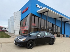  2013 Chrysler 200 4d Sedan Limited at AutoSmart Spirit Lake near Okoboji, IA