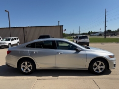 Used 2021  Chevrolet Malibu 4dr Sdn LS w&sol;1LS at AutoSmart Spirit Lake near Okoboji&comma; IA