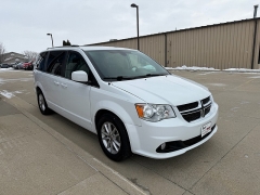 Used 2019  Dodge Grand Caravan 4d Wagon SXT at AutoSmart Spirit Lake near Okoboji, IA