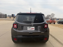 Used 2019  Jeep Renegade 4d SUV FWD Latitude at AutoSmart Spirit Lake near Okoboji&comma; IA