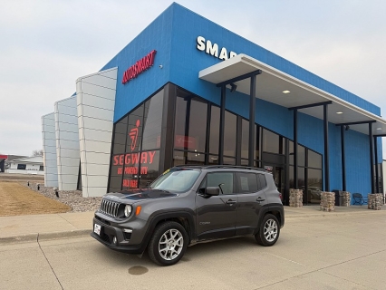 Used 2019 Jeep Renegade 4d SUV FWD Latitude at Autosmart of Spirit Lake near Okoboji, IA
