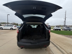 Used 2019  Chevrolet Traverse 4d SUV AWD LT Cloth w&sol;1LT at AutoSmart Spirit Lake near Okoboji&comma; IA