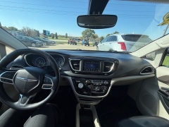 Used 2020  Chrysler Voyager Passenger Van LXI at AutoSmart Spirit Lake near Okoboji&comma; IA