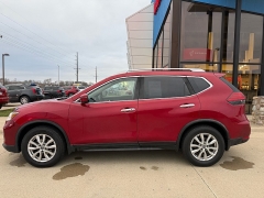 Used 2017  Nissan Rogue 4d SUV FWD SV (2017.5) at AutoSmart Spirit Lake near Okoboji, IA