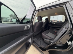 Used 2019  Nissan Pathfinder 4d SUV FWD SV at AutoSmart Spirit Lake near Okoboji&comma; IA