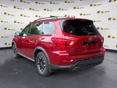 Used 2020 Nissan Pathfinder 4d SUV 4WD SL at Royal Car Center near Philadelphia, PA