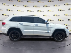 Used 2017 Jeep Grand Cherokee 4d SUV 4WD Limited at Royal Car Center near Philadelphia, PA