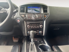 Used 2020 Nissan Pathfinder 4d SUV 4WD SL at Royal Car Center near Philadelphia, PA