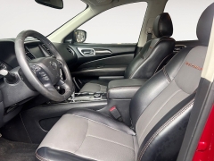 Used 2020 Nissan Pathfinder 4d SUV 4WD SL at Royal Car Center near Philadelphia, PA