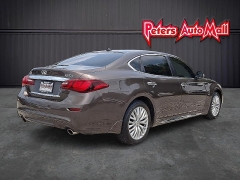 Used 2016  INFINITI Q70L 4d Sedan AWD V8 at Peters Auto Mall near High Point&comma; NC