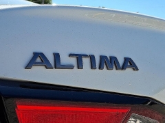 Used 2025  Nissan Altima SV FWD at Peters Auto Mall near High Point&comma; NC