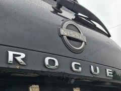 Used 2022  Nissan Rogue FWD SV at Peters Auto Mall near High Point&comma; NC