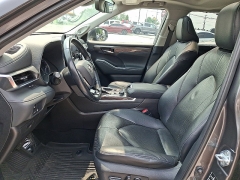 Used 2021  Toyota Highlander Limited FWD at Peters Auto Mall near High Point&comma; NC