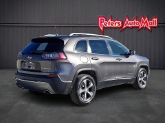 Used 2019  Jeep Cherokee 4d SUV 4WD Limited 3&period;2L at Peters Auto Mall near High Point&comma; NC