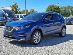 Used 2020  Nissan Rogue Sport 4d SUV AWD SV at Peters Auto Mall near High Point&comma; NC