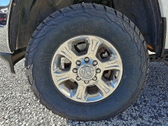 Used 2023  Ram 2500 4WD Big Horn Crew Cab 6'4" Box at Peters Auto Mall near High Point&comma; NC