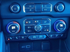 Used 2023  Chevrolet Suburban 4WD 4dr Premier at Peters Auto Mall near High Point&comma; NC