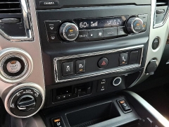 Used 2018  Nissan Titan 4WD Crew Cab SL at Peters Auto Mall near High Point&comma; NC