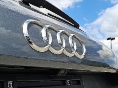 Used 2017  Audi Q3 4d SUV 2&period;0T Quattro Prestige at Peters Auto Mall near High Point&comma; NC
